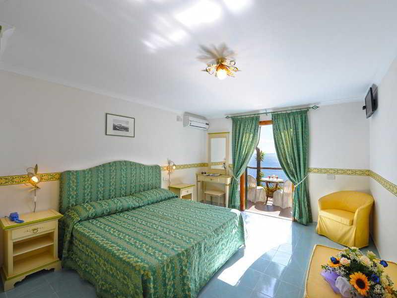 Hotel Torre Saracena Praiano Cameră foto